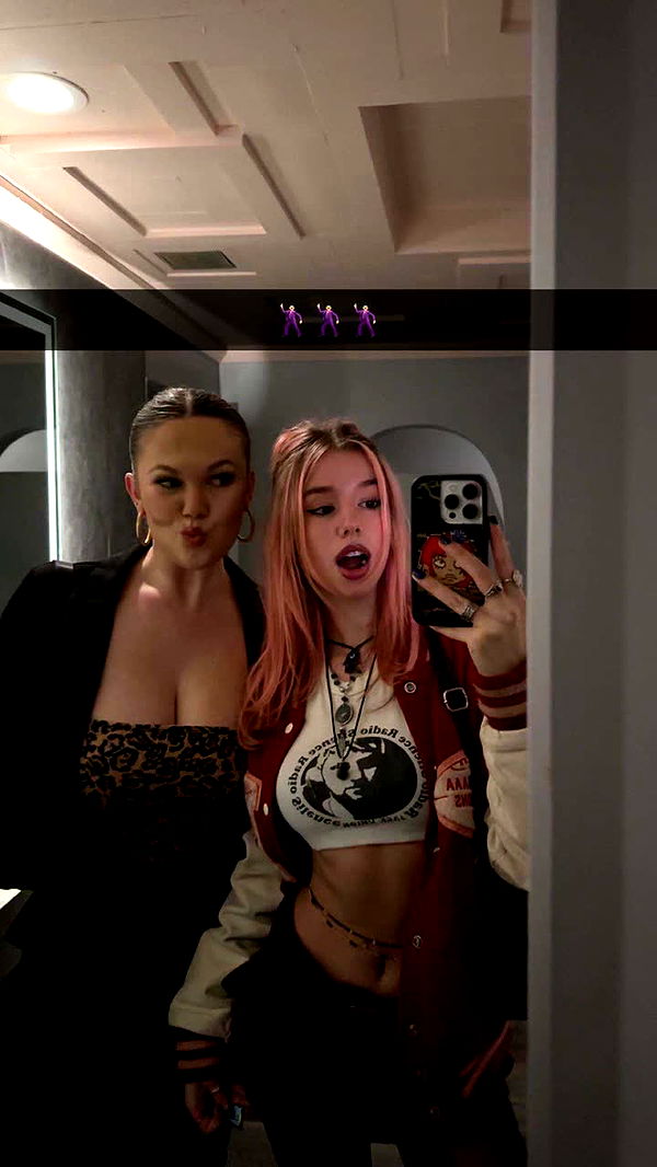 kaykayd29 image ~ Altpins