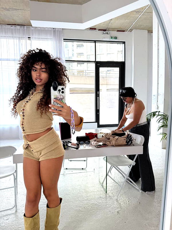 melekjen image ~ Altpins