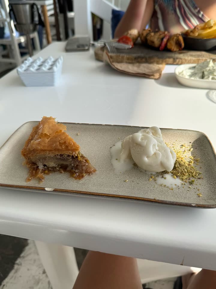 melekjen  image archive image