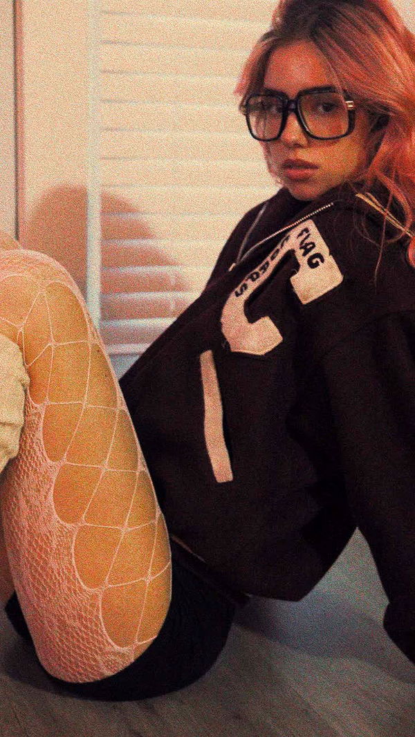 kaykayd29 image ~ Altpins