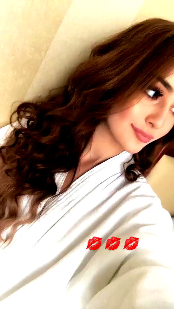 nicollefigueroaa archive video preview
