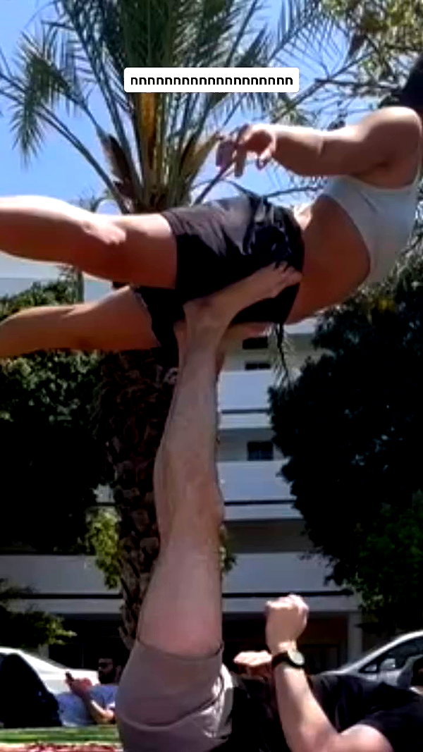 yuval_raz archive video preview