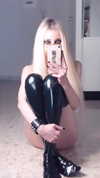 roxiechelon2 Altpins Profile Picture