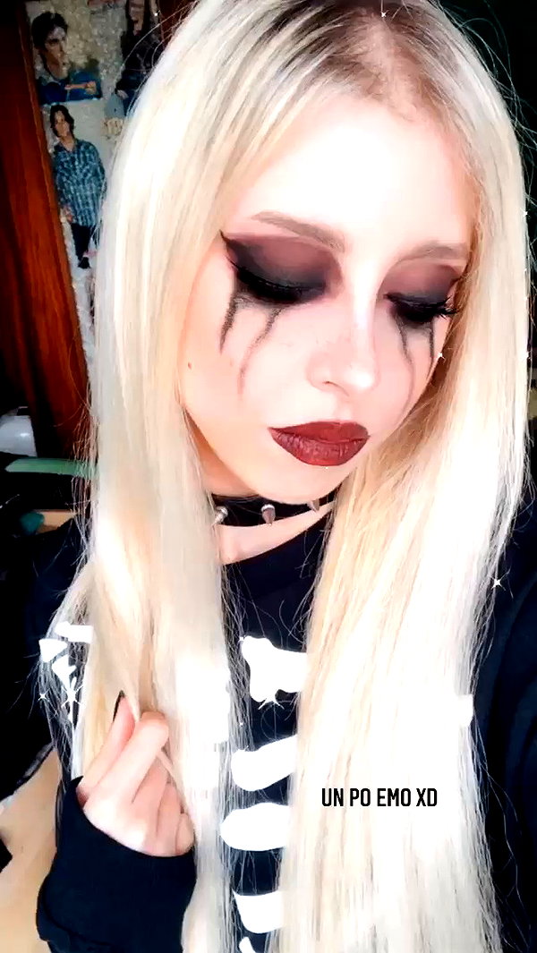 roxiechelon2 archive video preview