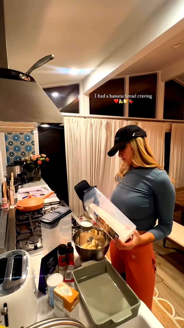 kaylasimmmons archive video preview