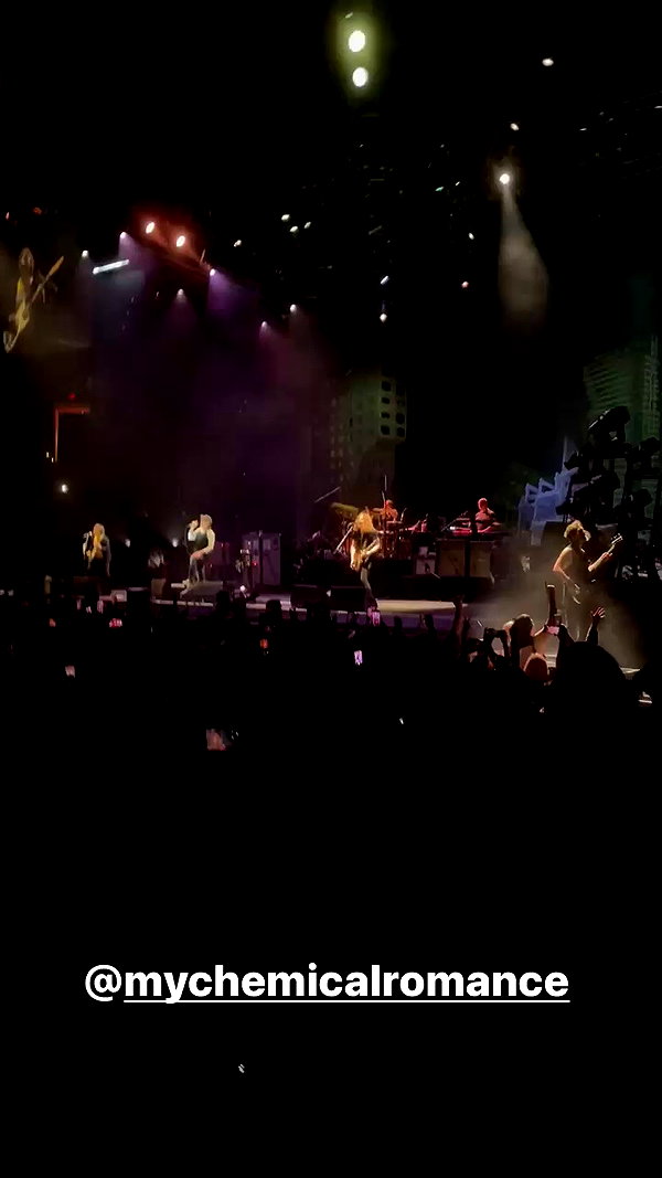 iluvmeww archive video preview