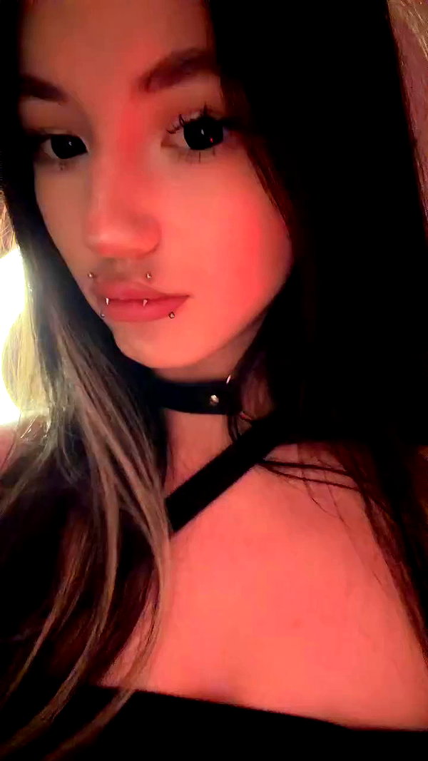 mia_goth2004 archive video preview