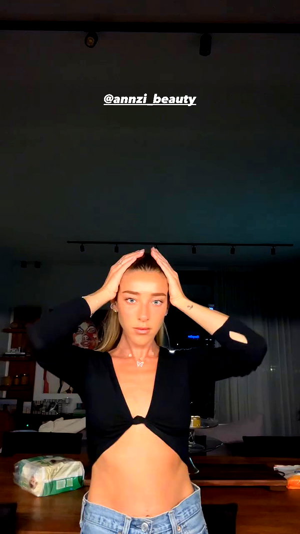 annezivi archive video preview