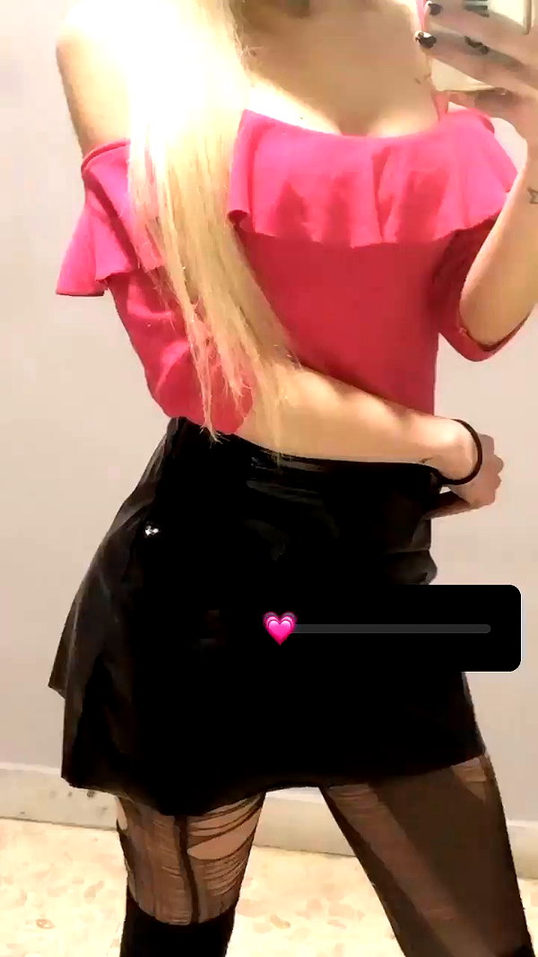 roxiechelon2 archive video preview