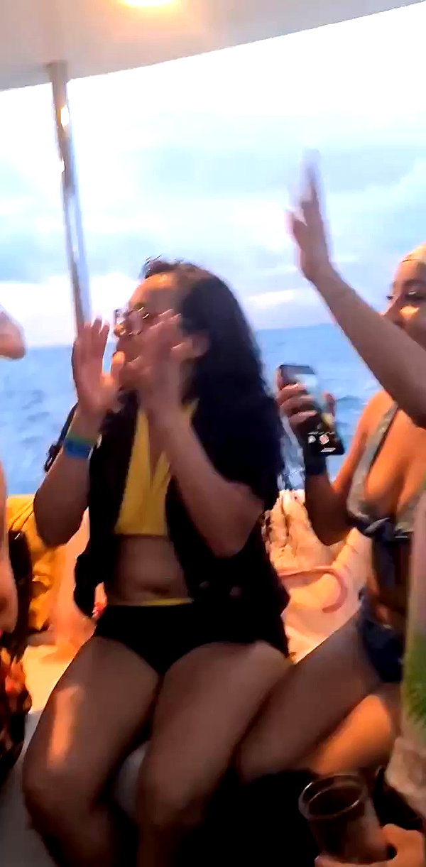 ruth_chavarri archive video preview