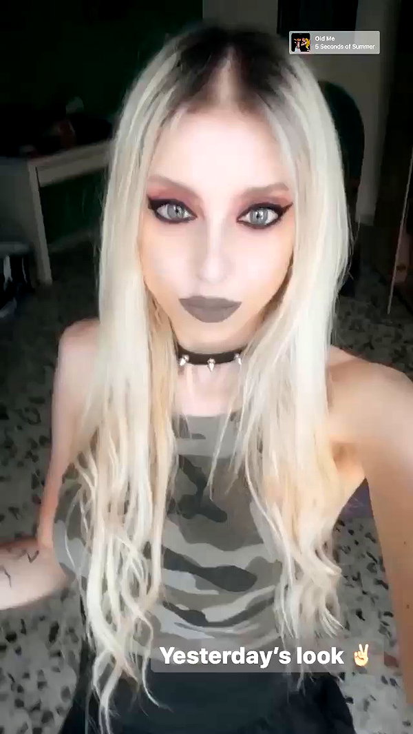 roxiechelon2 archive video preview