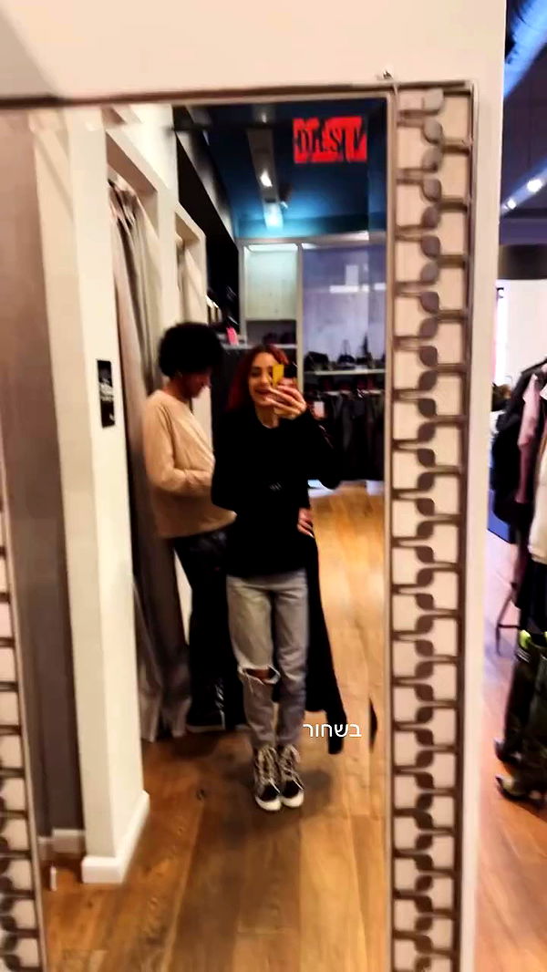 _lil_noa_ archive video preview