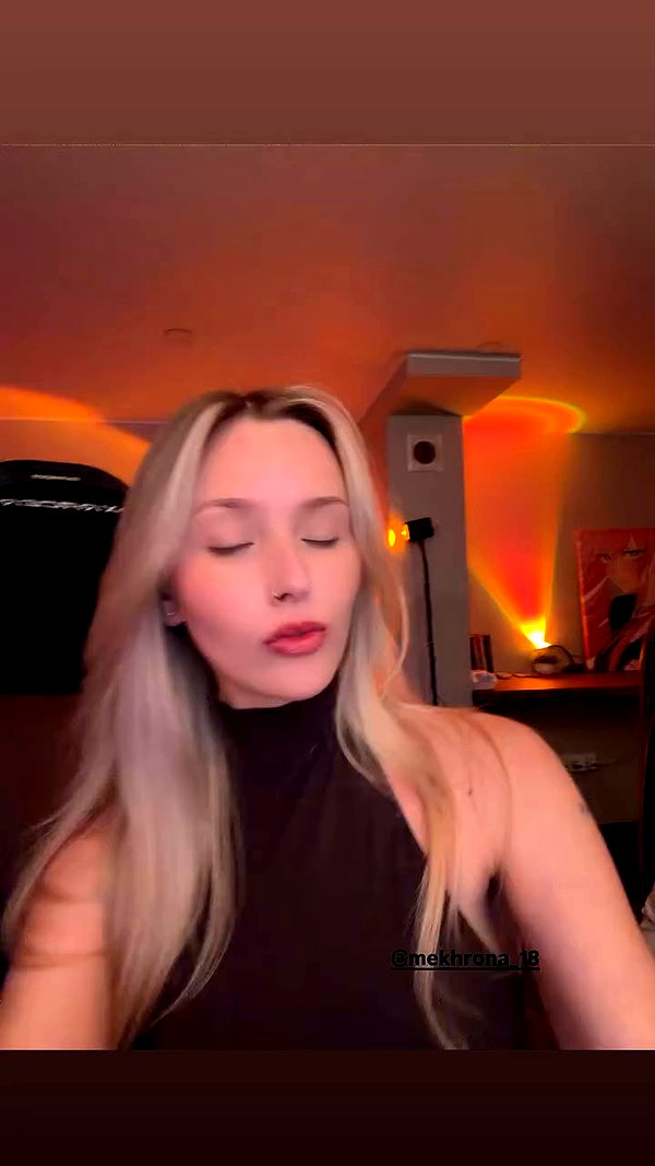 whylollycry archive video preview