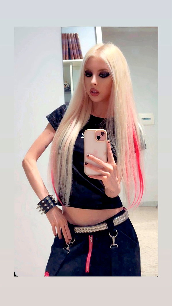roxiechelon2 archive video preview