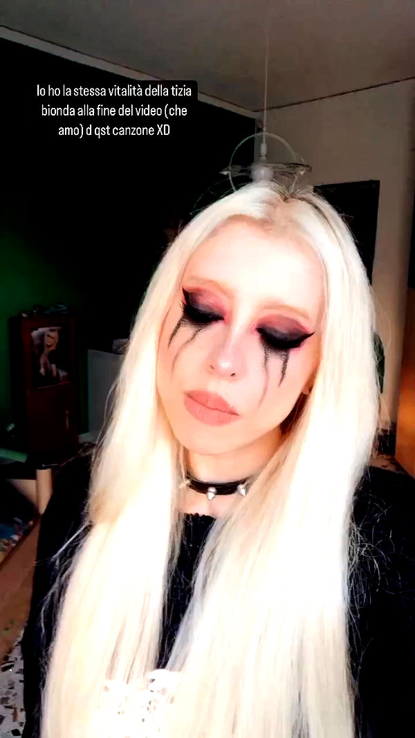 roxiechelon2 archive video preview