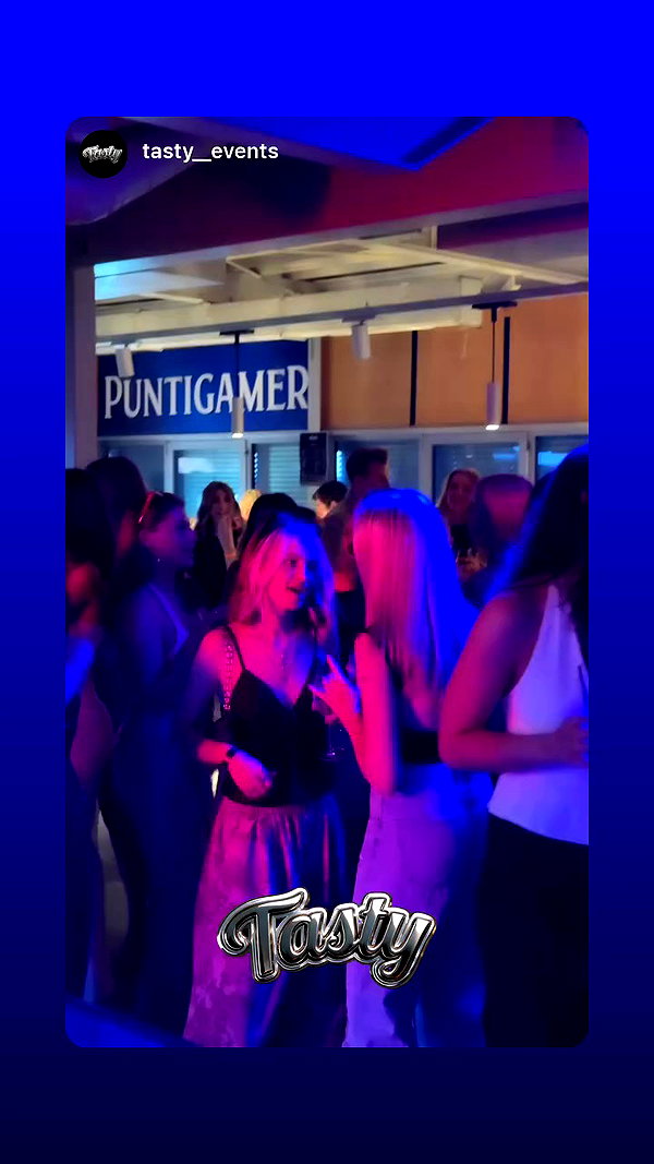 austrianasmrgurl archive video preview
