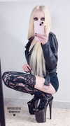 roxiechelon2 Altpins Profile Picture