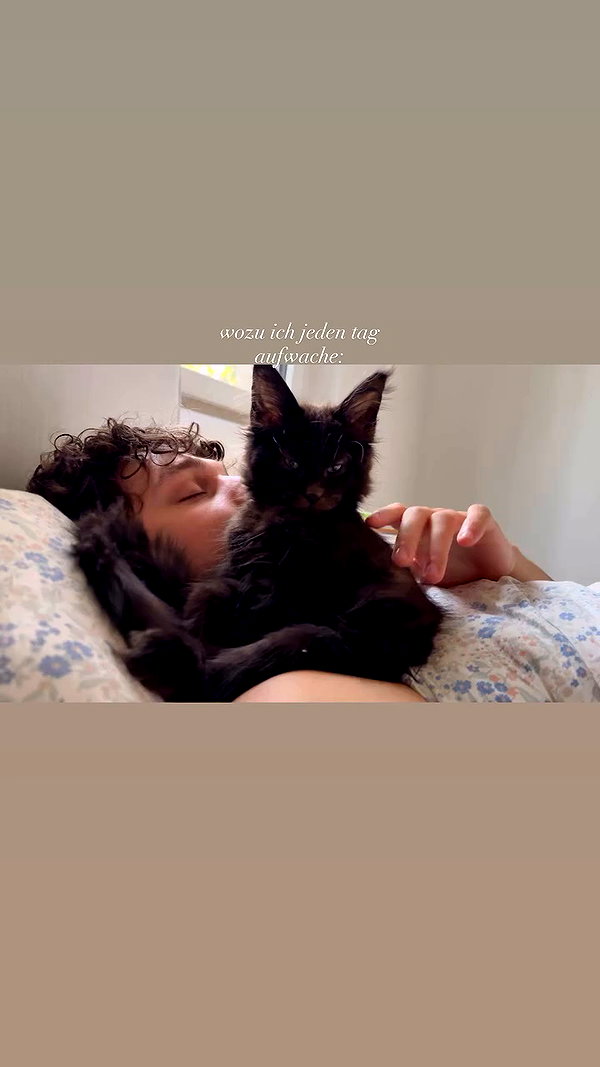 leni.bahr archive video preview