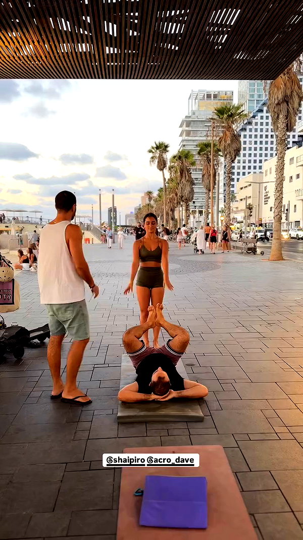 yuval_raz archive video preview