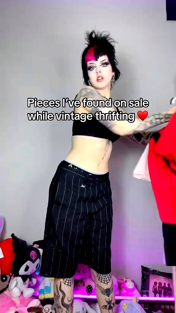 yeahimcaroline archive video preview