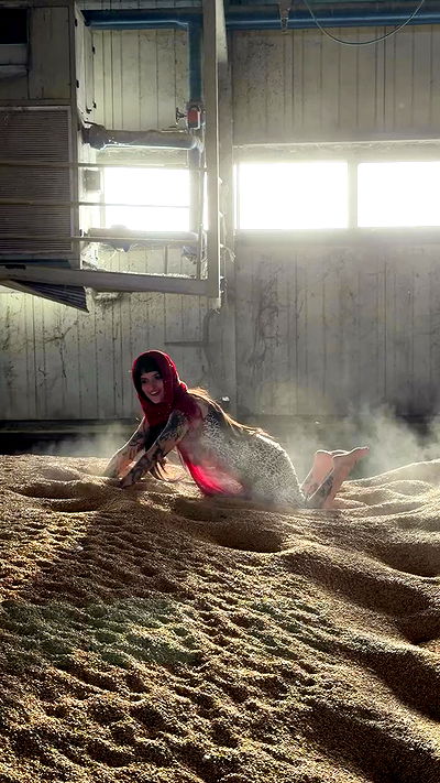 strawberryshanz strawberryshanz archive video