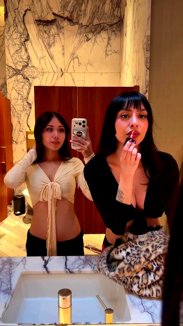 kyliekochii archive video preview
