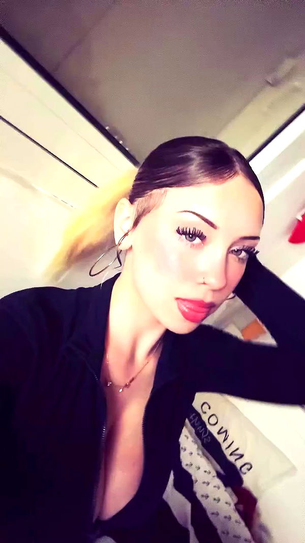 mariana.ostap archive video preview