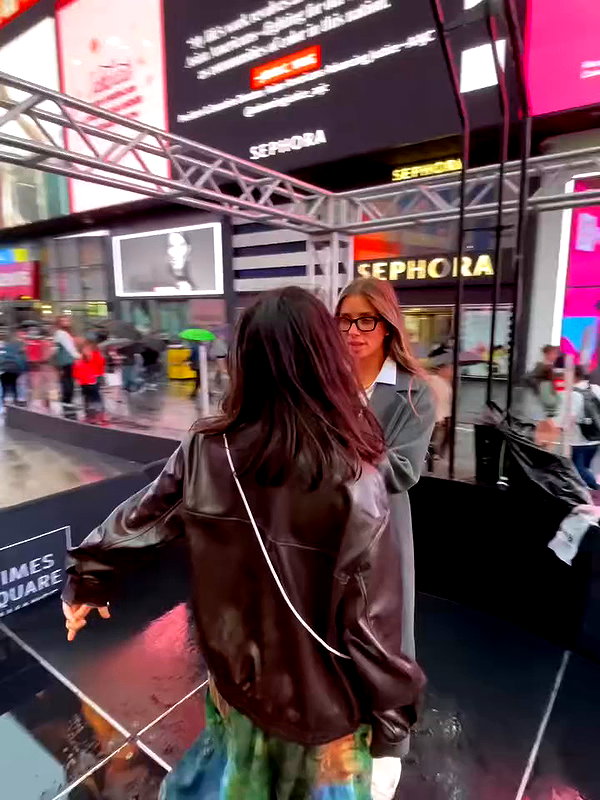 yuval_raz archive video preview