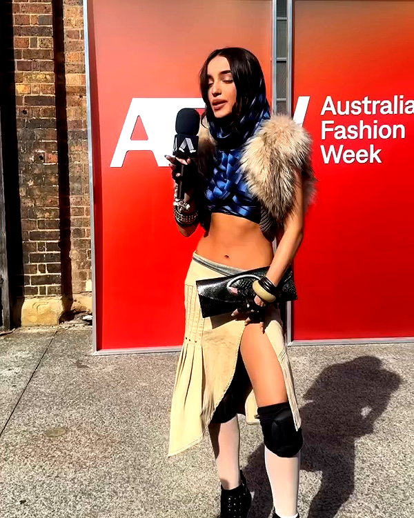 ellachristo archive video preview
