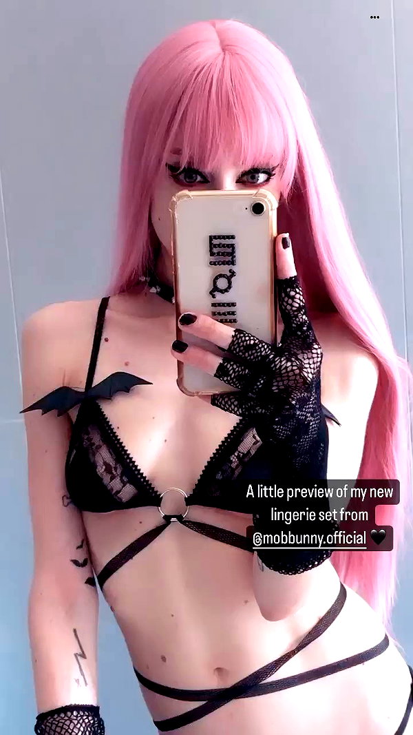 roxiechelon2 archive video preview