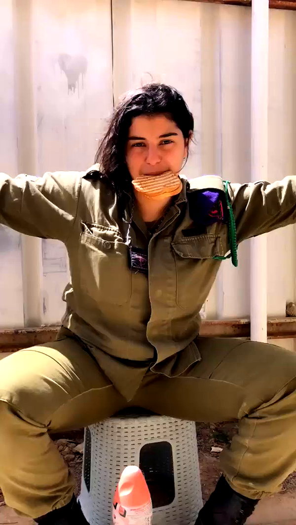 romi_henenson archive video preview