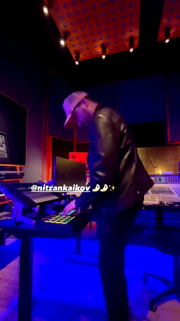 mikaveltman archive video preview