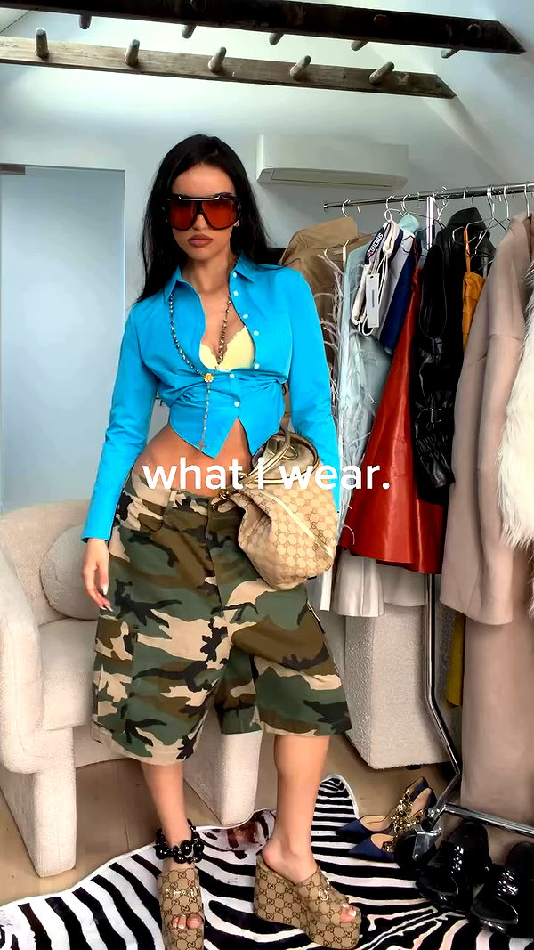 ellachristo archive video preview