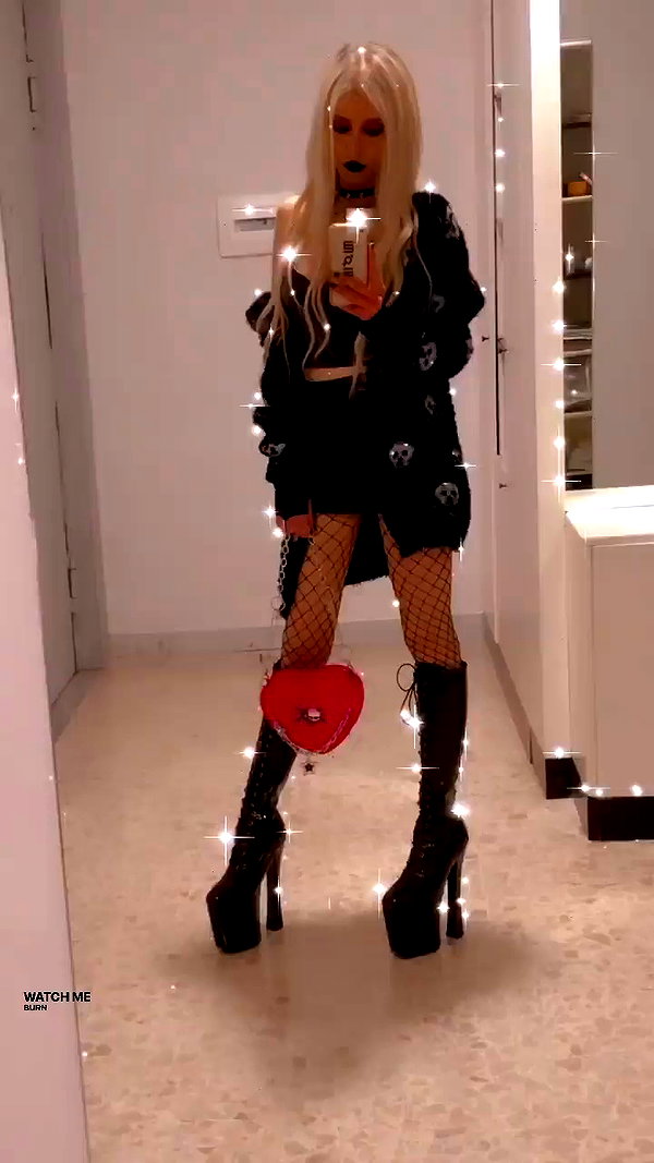 roxiechelon2 archive video preview