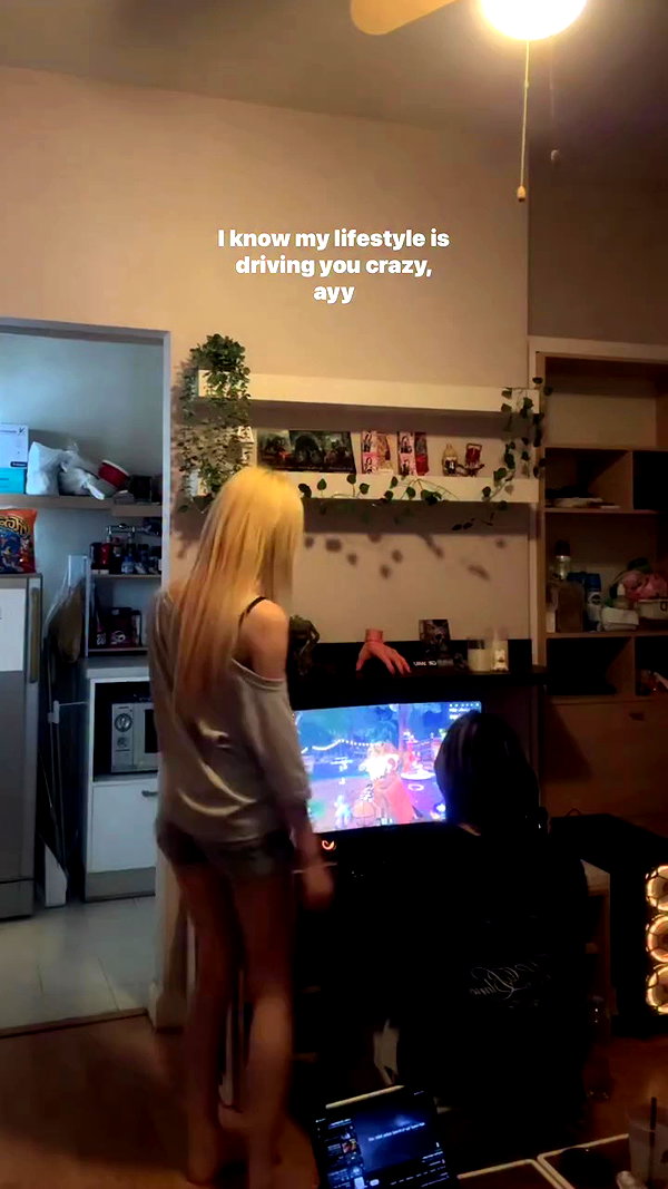 the.q.felicia archive video preview