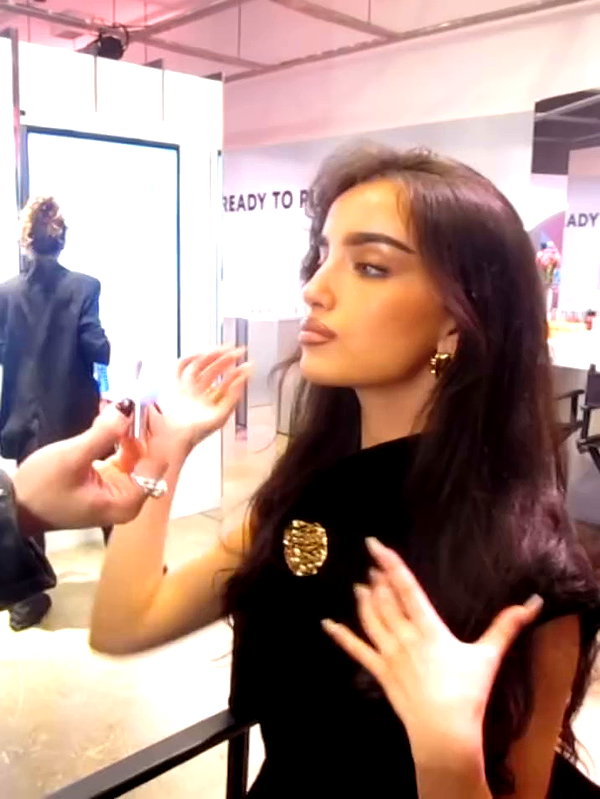 ellachristo archive video preview