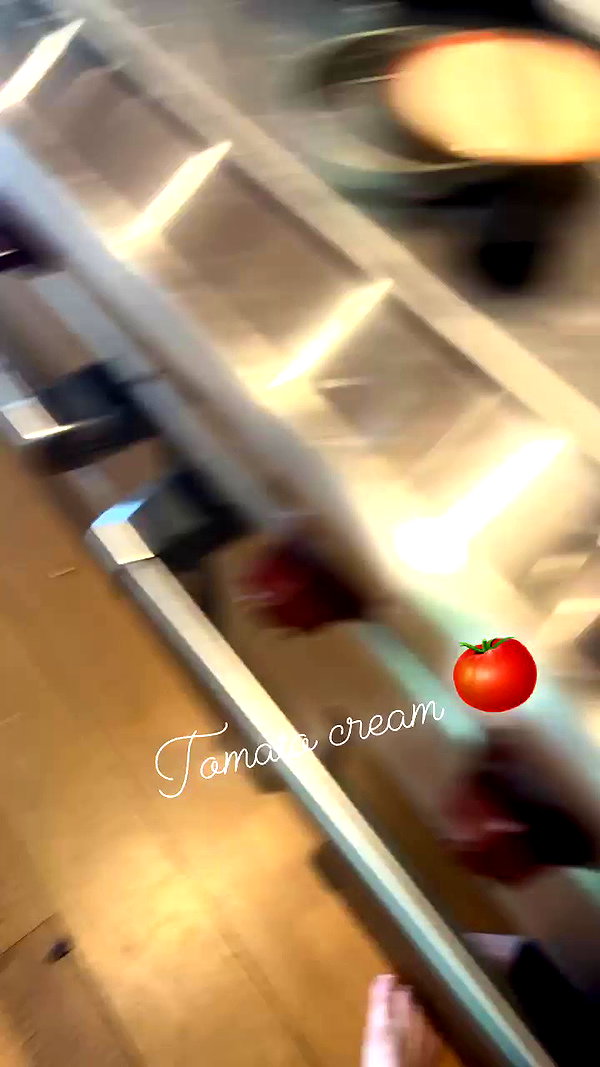 avrillavigne archive video preview