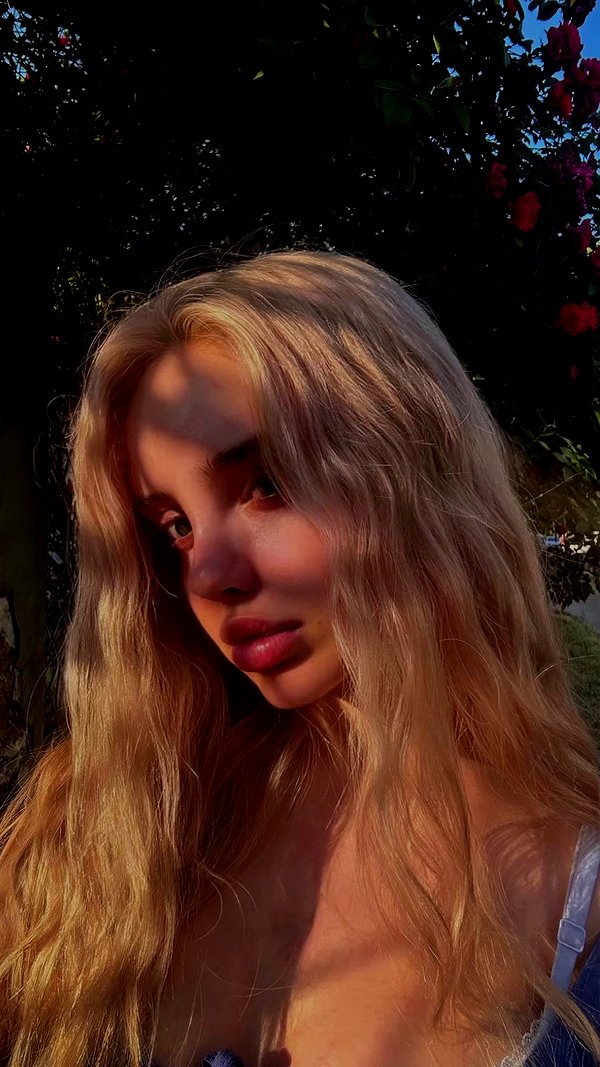 aly.revolver archive video preview