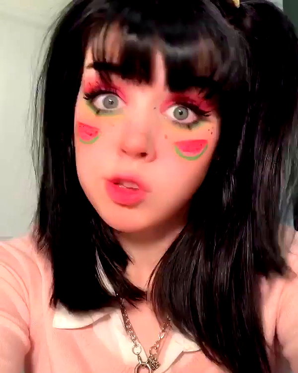 yeahimcaroline archive video preview