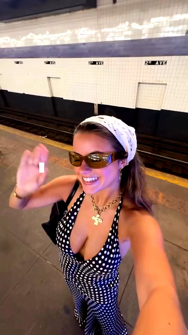isabella.lauren archive video preview