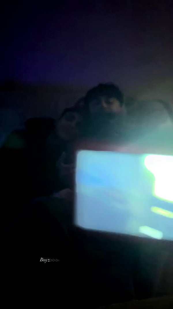 aly.revolver archive video preview