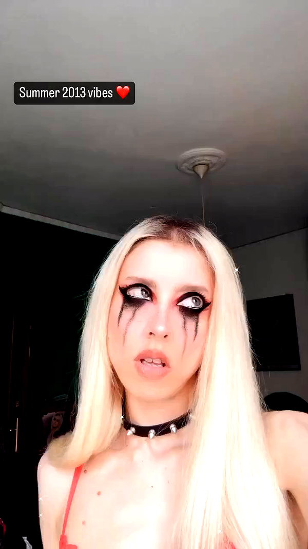roxiechelon2 archive video preview
