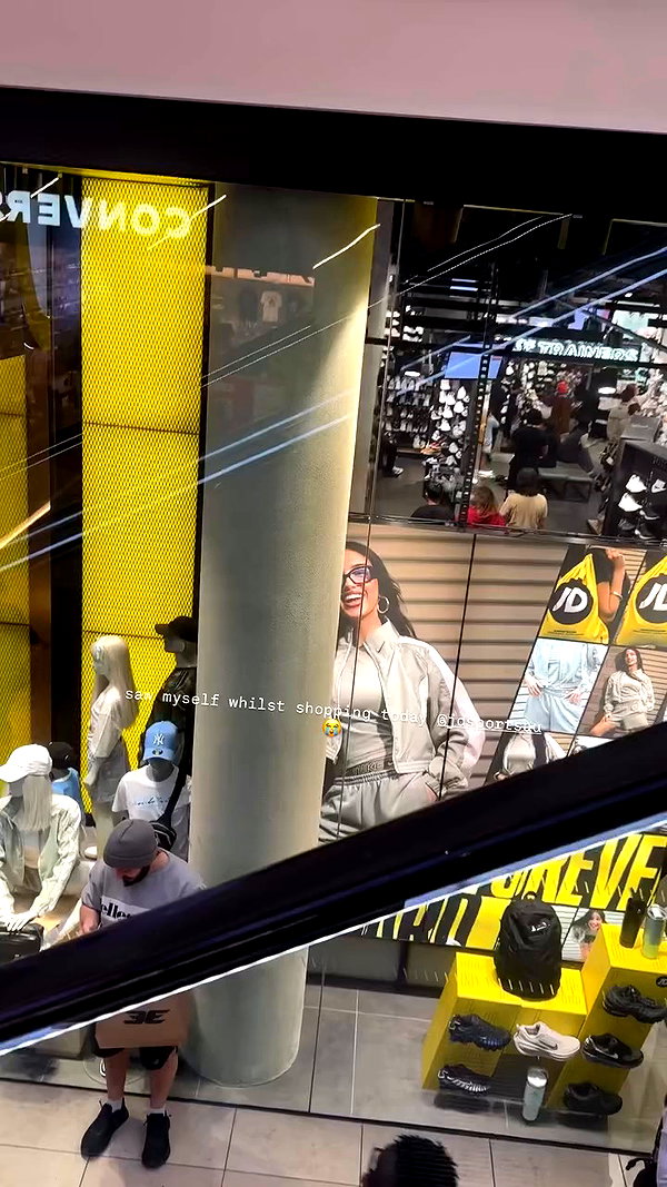 ellachristo archive video preview