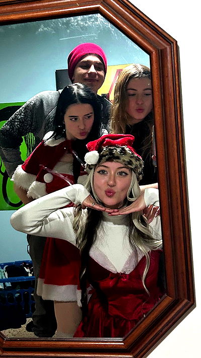 feelbetterinmysweater feelbetterinmysweater archive video