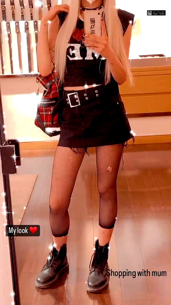 roxiechelon2 archive video preview