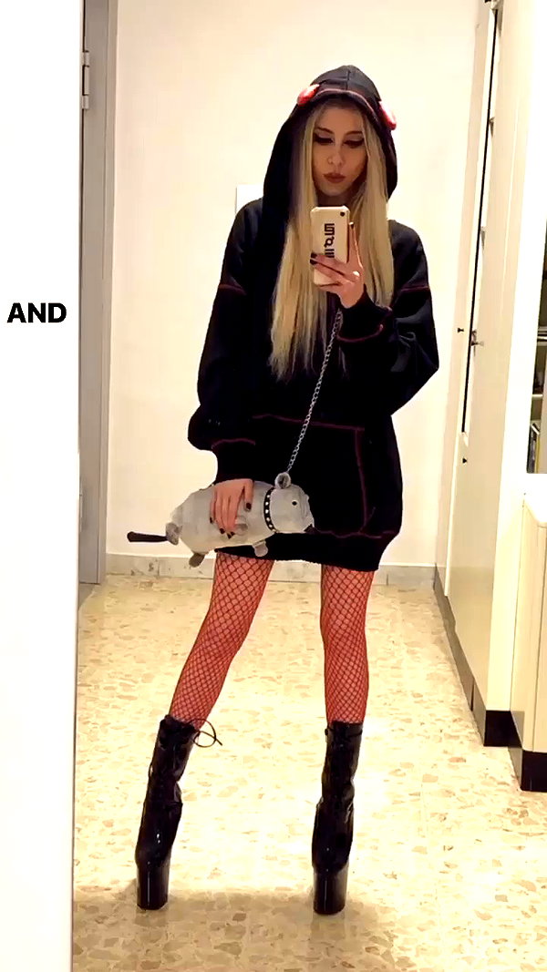 roxiechelon2 archive video preview
