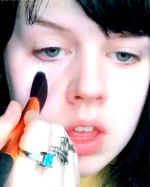 yeahimcaroline archive video preview