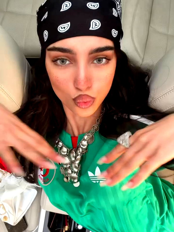 ellachristo archive video preview
