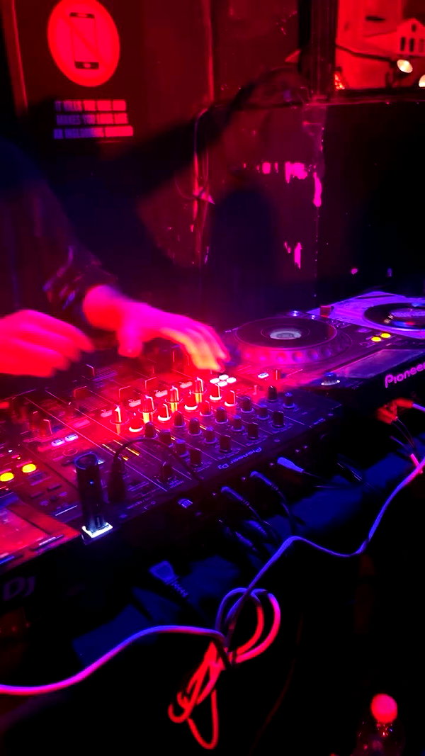 yaelxyazdi archive video preview
