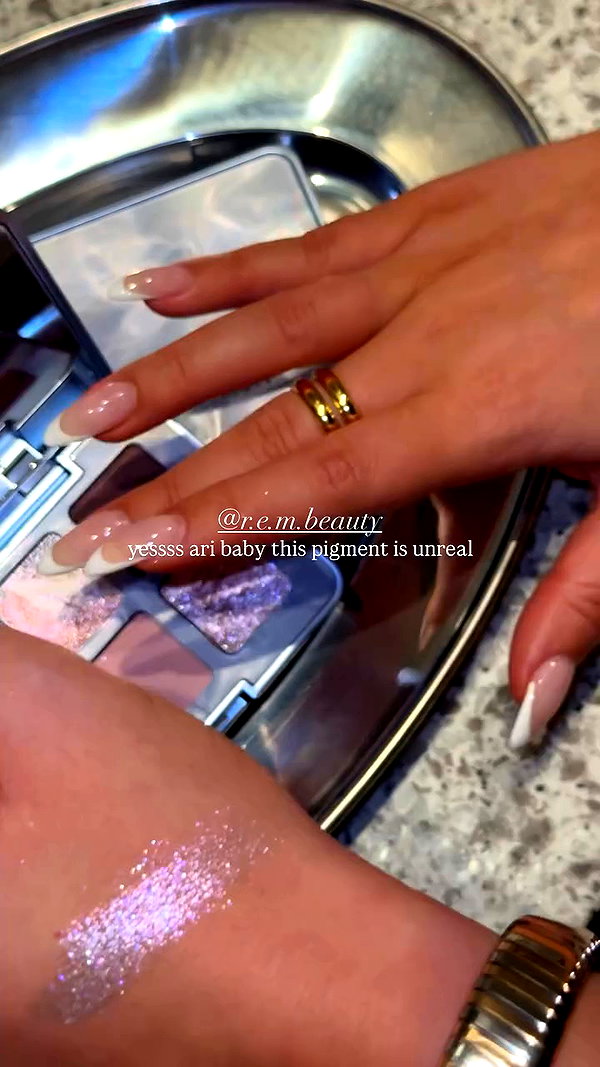 arianagrande archive video preview